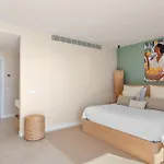 Kailani Costa Adeje (Tenerife)