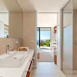 Kailani Costa Adeje (Tenerife)