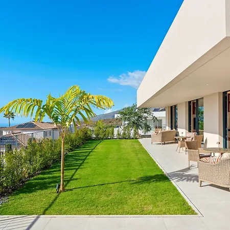 Kailani Villa