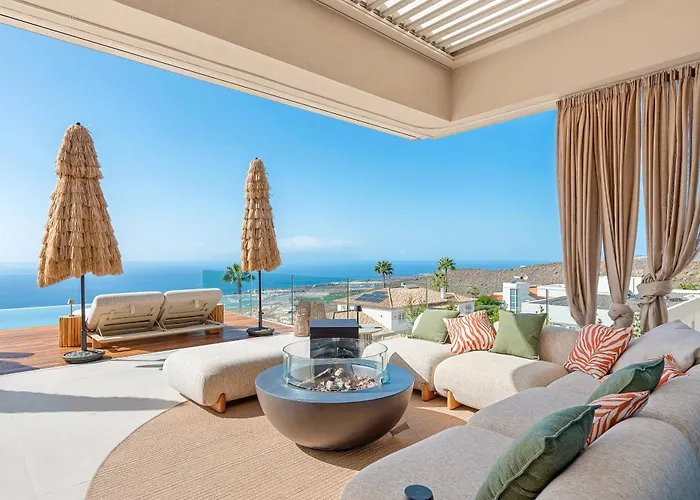 Kailani Costa Adeje (Tenerife)