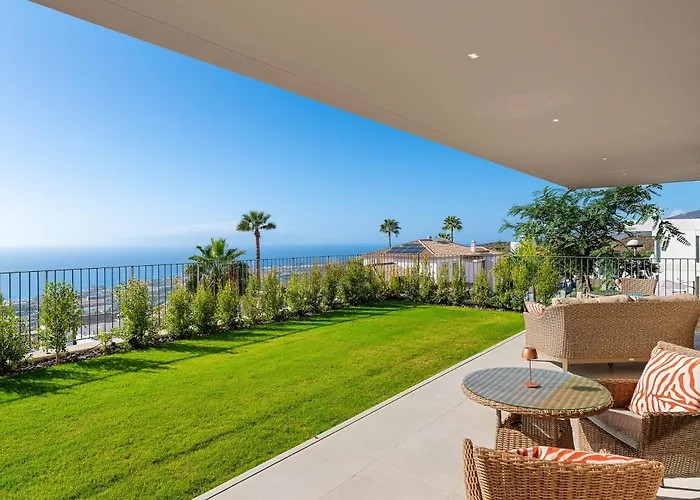 Kailani Costa Adeje (Tenerife)